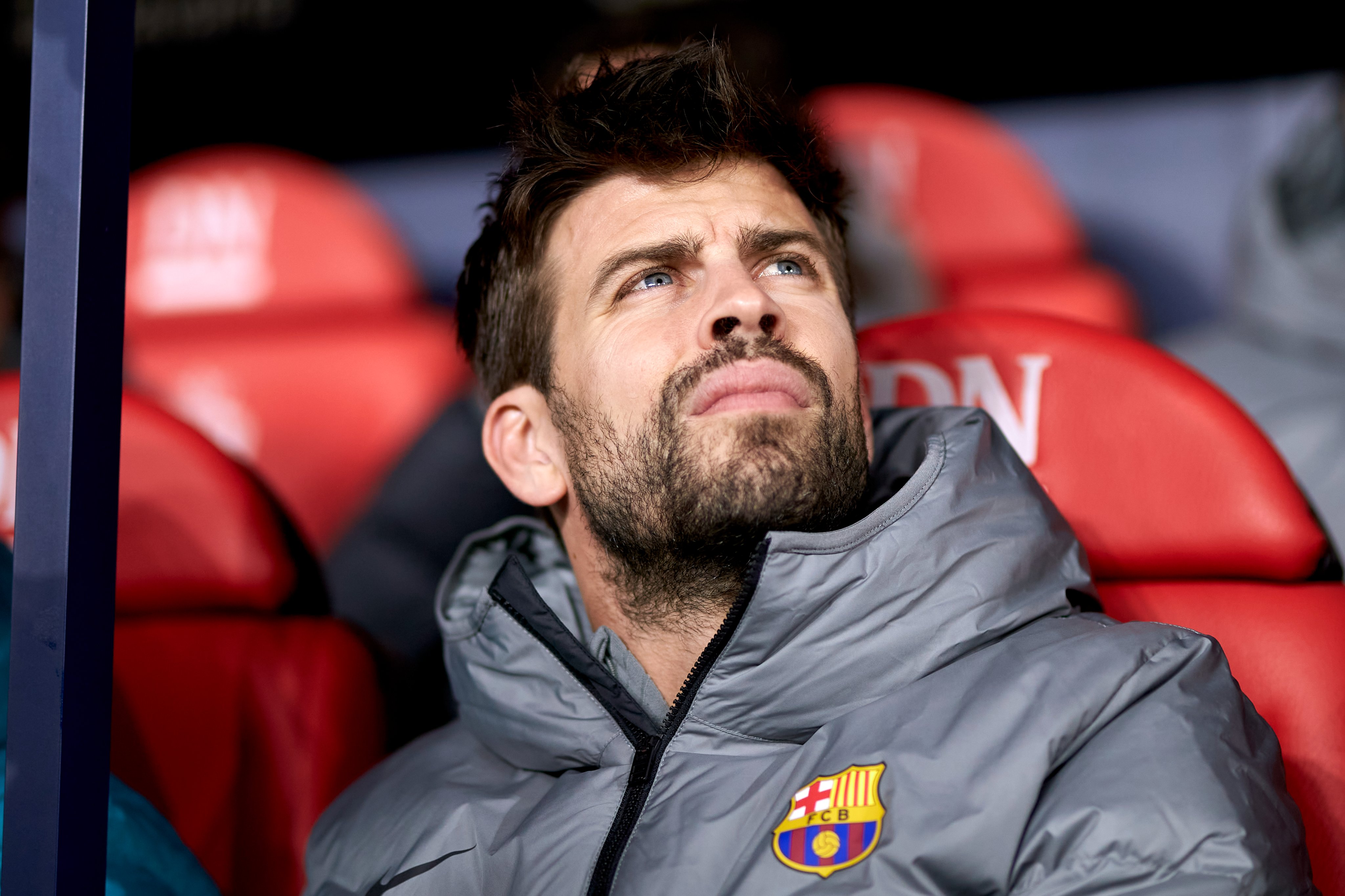Gerard Pique Akhiri Karier dengan Kartu Merah