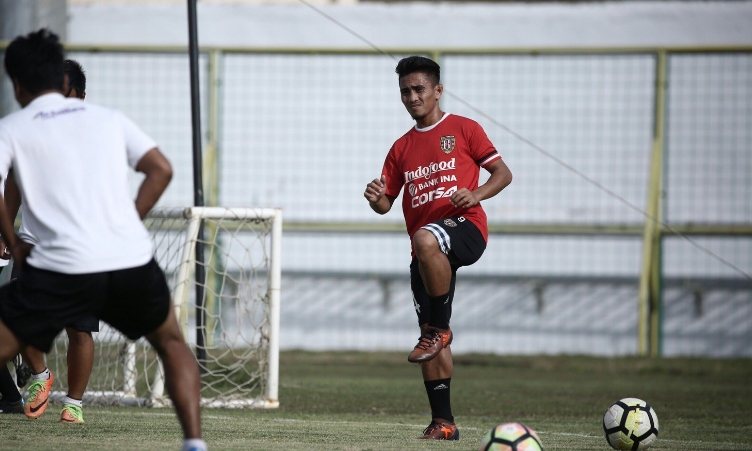 Motivasi Besar Taufiq Ulang Pencapaian Bersama Persib Bandung