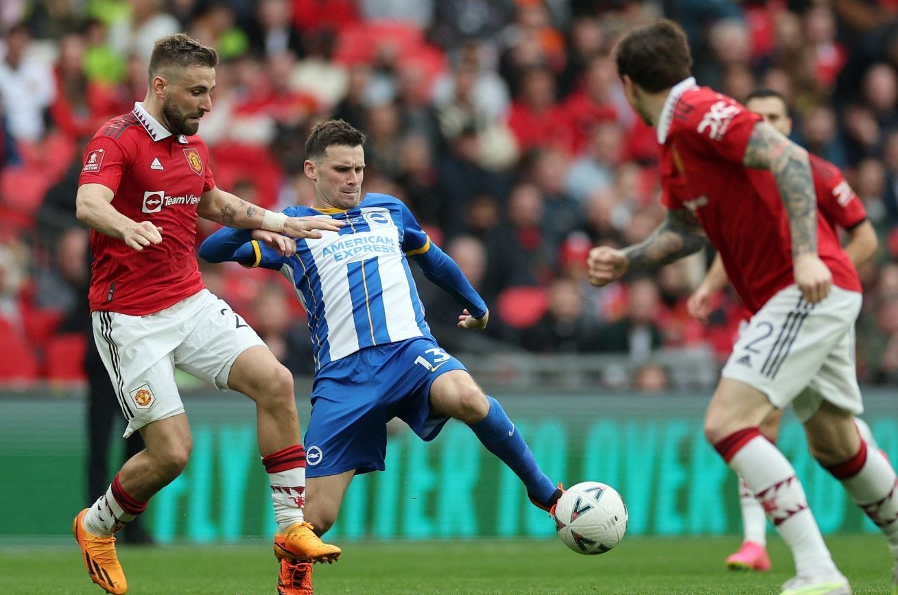 Jelang Lawan Aston Villa, Manchester United Krisis Bek Tengah 