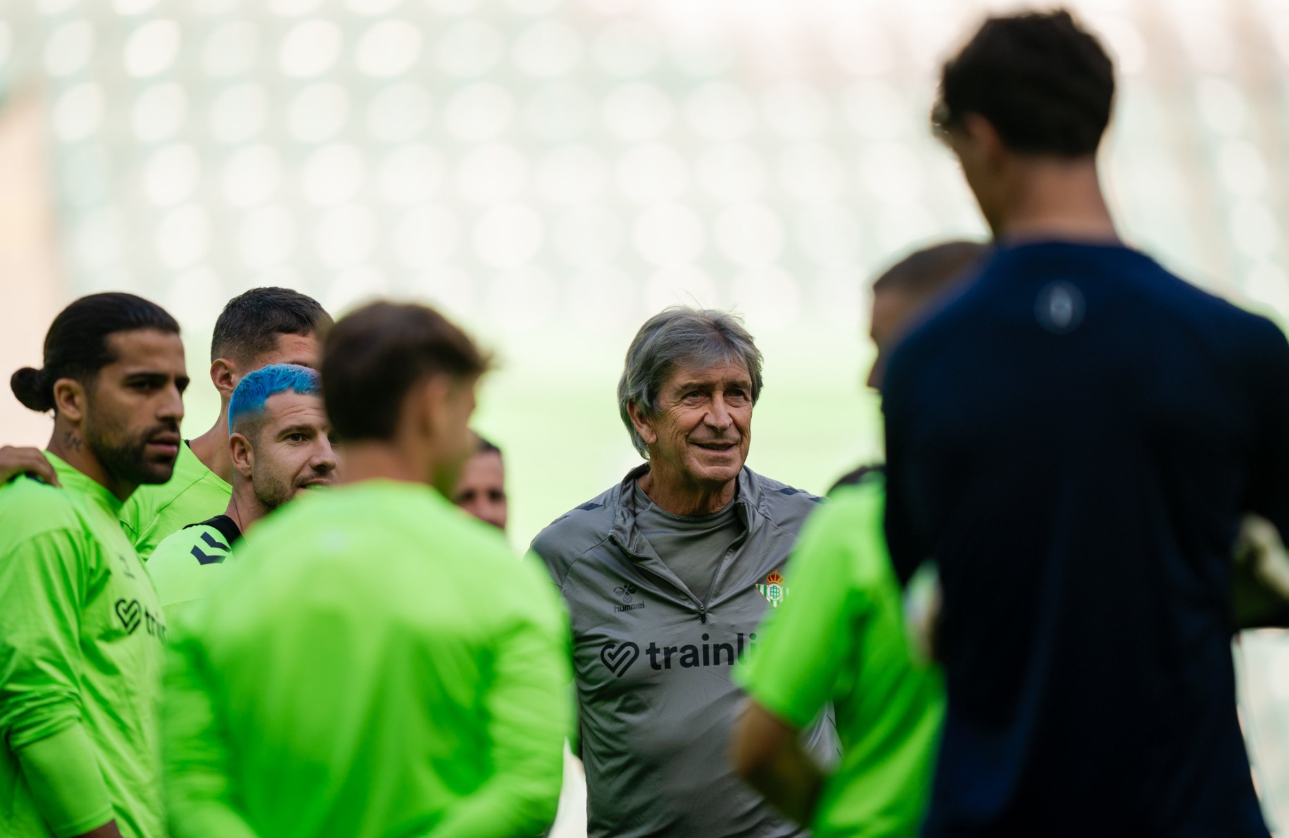 Final UEFA Conference League Bukan David Vs Goliath