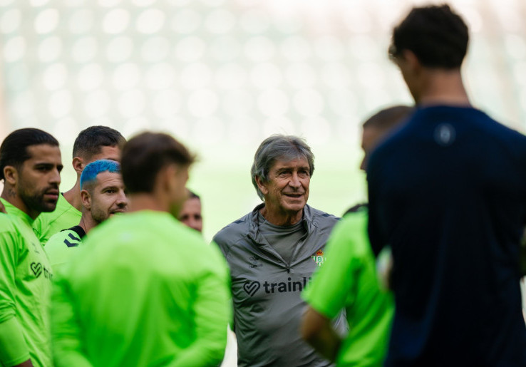 Manuel Pellegrini: Final UEFA Conference League Bukan David Vs Goliath