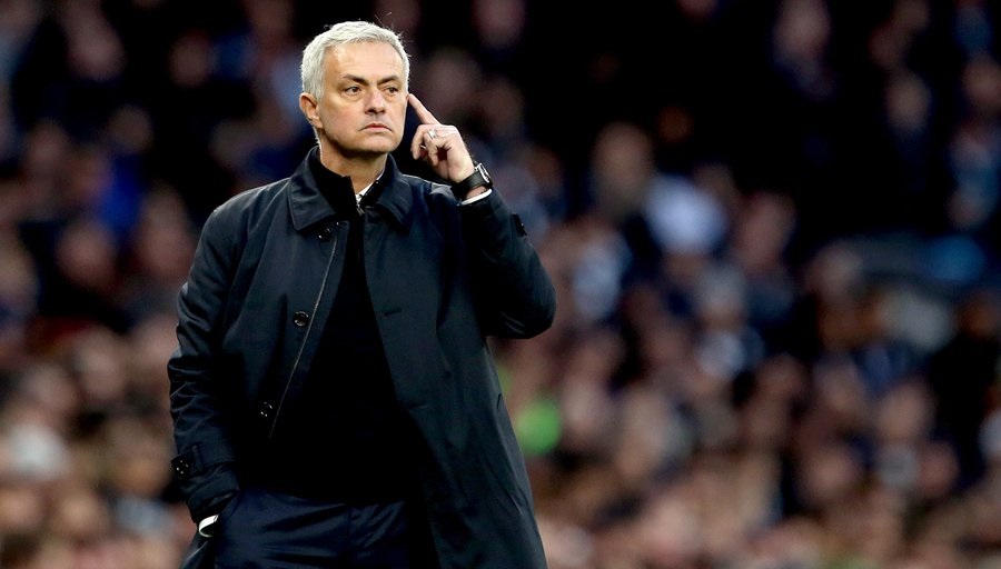 Percaya Diri, Jose Mourinho Sebut Juara Grup Takut Bersua Tottenham