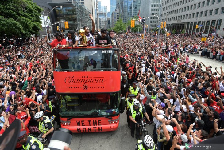 Parade Kemenangan Toronto Raptors Ternoda dengan Aksi Penembakan