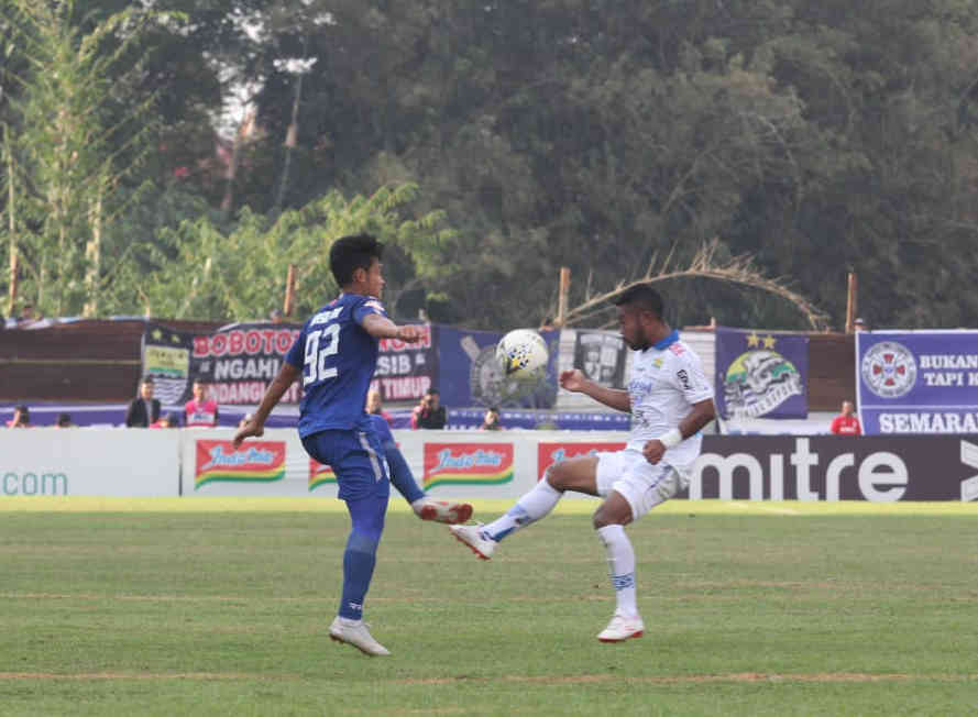 Jafri Sastra Jelaskan Sebab Kekalahan PSIS dari Persib Bandung