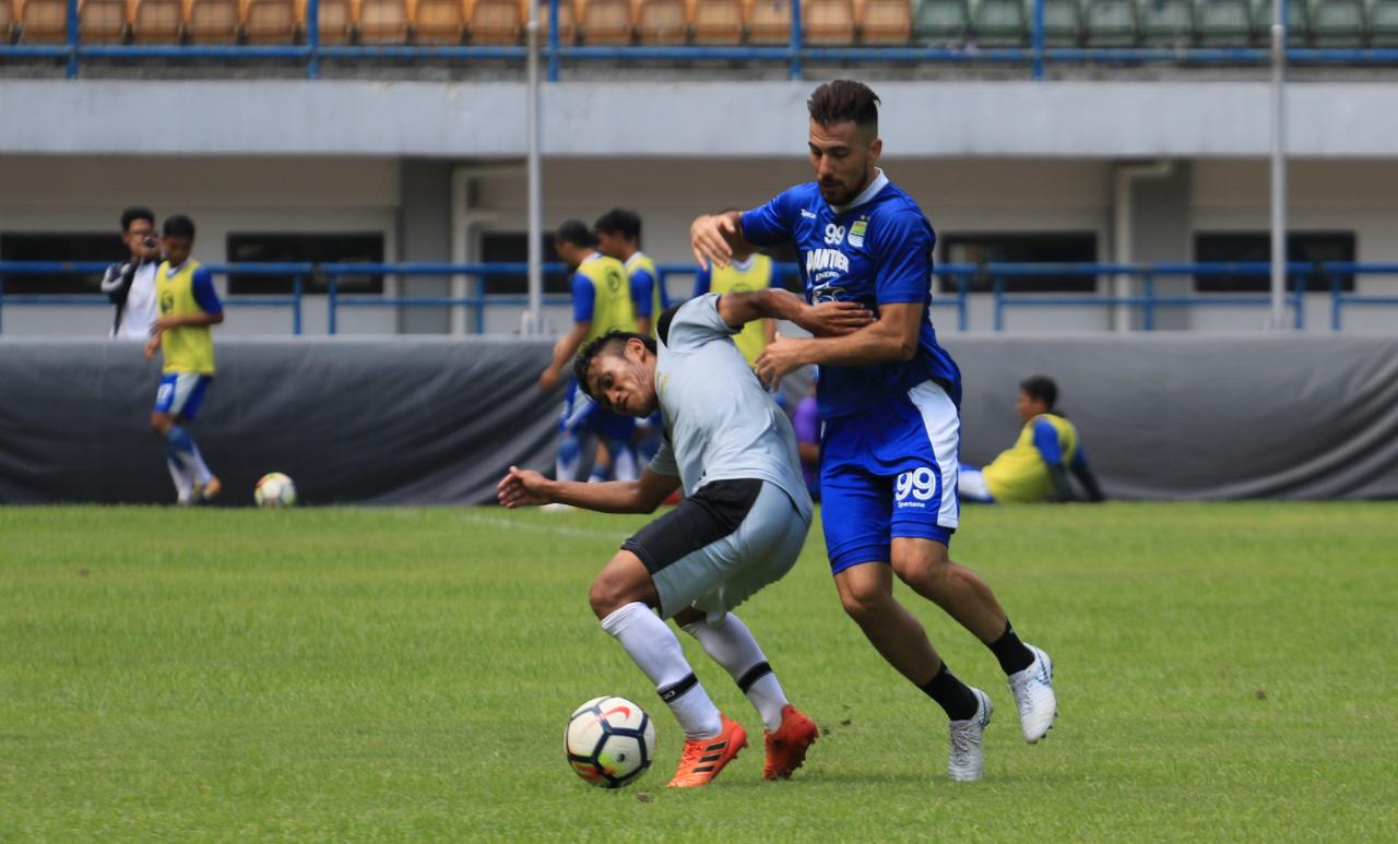 Menang di Dua Laga Uji Coba, Ini Manfaat yang Diperoleh Persib