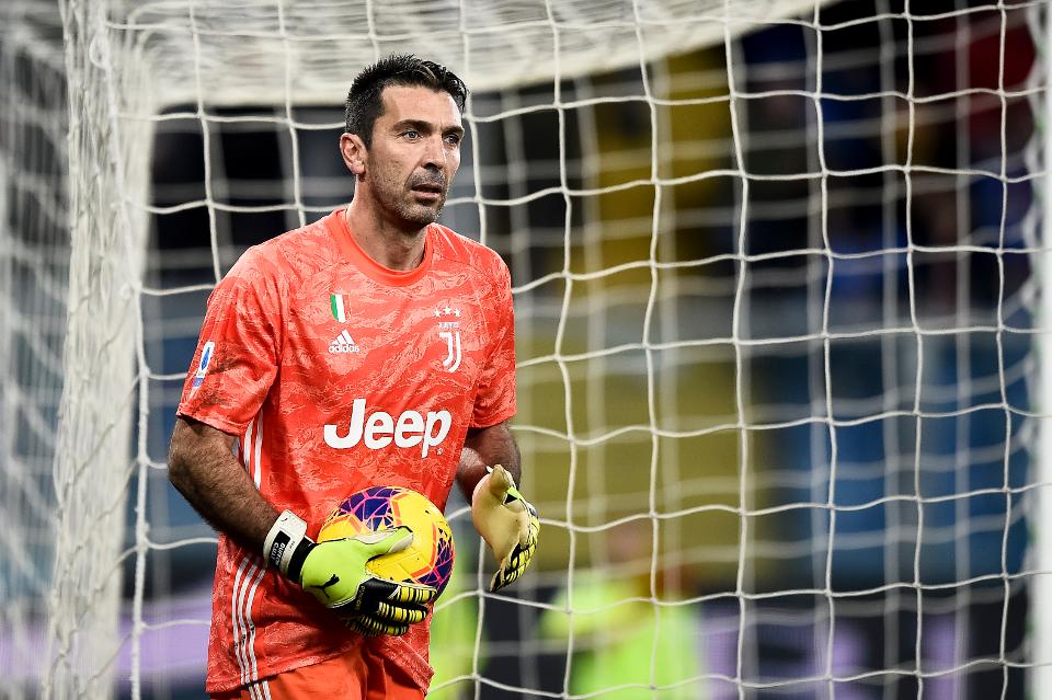 Juventus Akan Tunda Gianluigi Buffon Pensiun