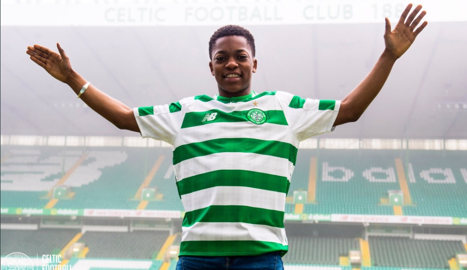 Sensasi Bocah Berusia 15 Tahun Teken Kontrak Profesional dengan Celtic