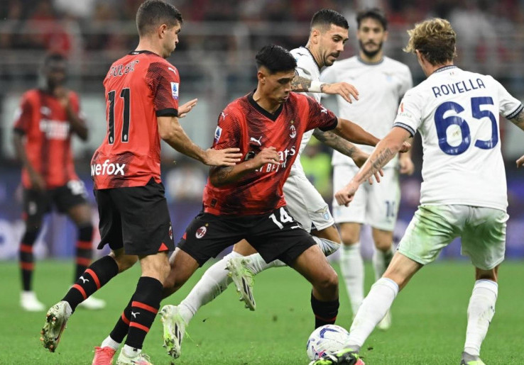 Prediksi dan Statistik AC Milan vs Lazio: Kesempatan Merebut Puncak Klasemen Serie A