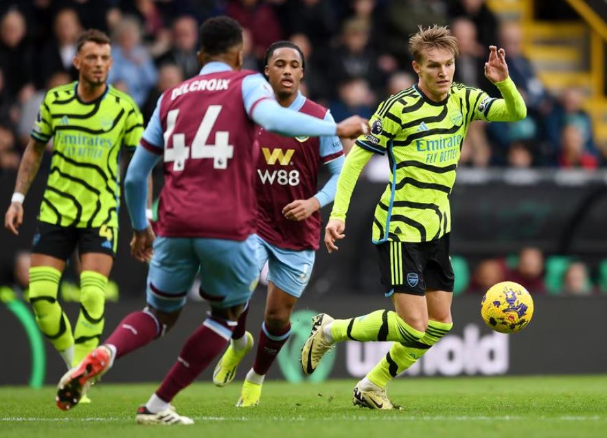 Prediksi dan Statistik Burnley vs Arsenal: Andalkan Tuah Turf Moor