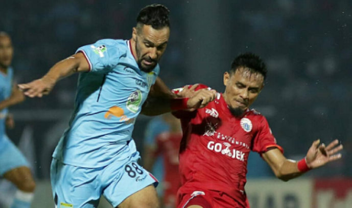 Kontroversi Gol Handball: 4 Gol 'Tangan Tuhan' Paling Tenar di Dunia   