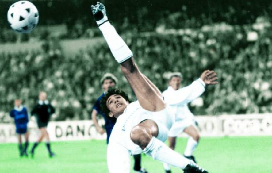 Berbahaya di Kotak Penalti Lawan, IQ Hugo Sanchez di Atas Cristiano Ronaldo