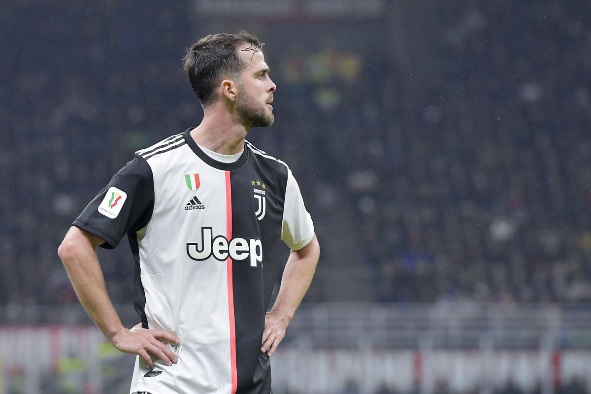Kepindahan Miralem Pjanic ke Barcelona, Menunggu Pemain Barteran