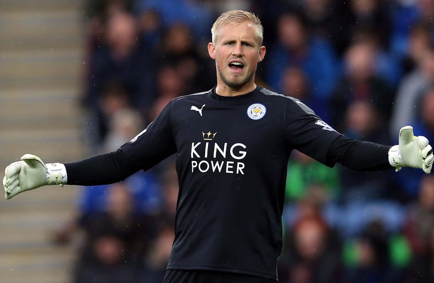 Kiper Leicester: Ini Situasi Yang Mengerikan dan Memalukan