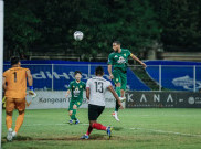 Pelatih Persebaya Aji Santoso Ingin PSSI dan PT LIB Perbaiki Kinerja Wasit