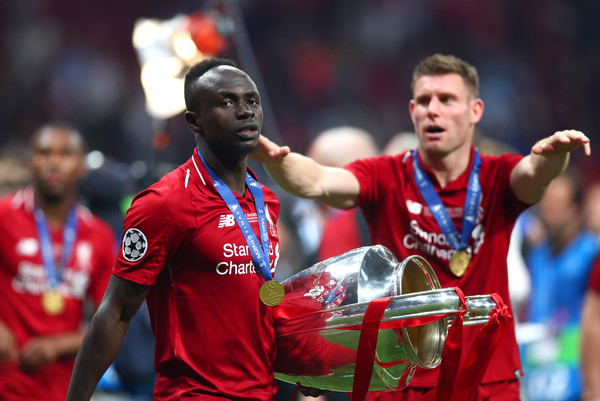 Legenda Liverpool Minta Sadio Mane Tolak Tawaran Real Madrid