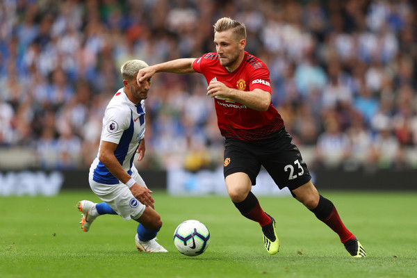 Gareth Southgate Ungkap Alasan Ganti Ashley Young dengan Luke Shaw