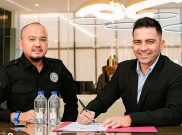 Arema FC Perkenalkan Javier Roca sebagai Pelatih Baru