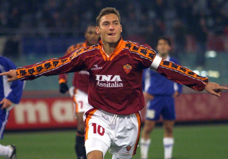 Kisah di Balik Penunjukan Francesco Totti sebagai Kapten Termuda AS Roma