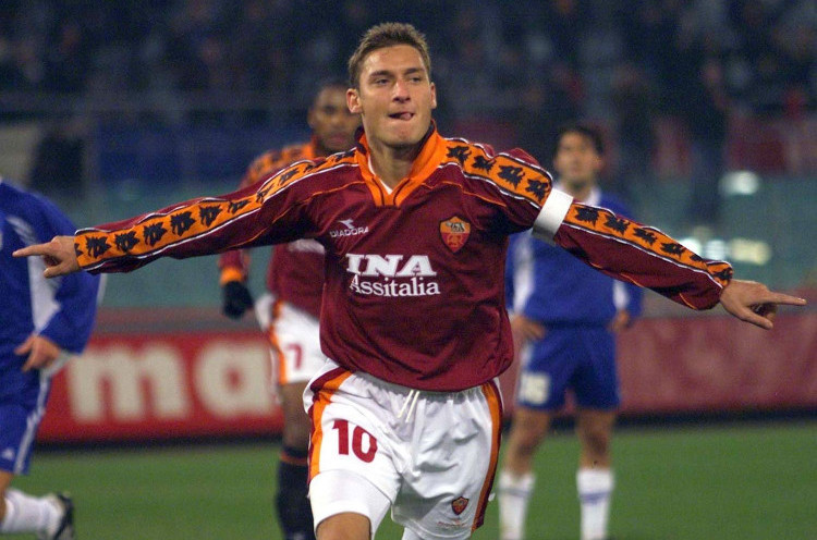 Kisah di Balik Penunjukan Francesco Totti sebagai Kapten Termuda AS Roma