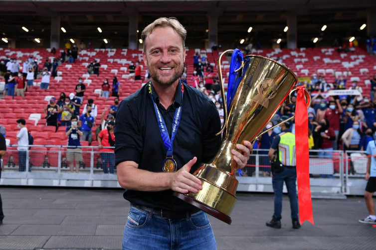 Mano Polking Sebut Thailand Tak Pernah Bosan Juara Piala AFF, Bidik Gelar Ketujuh