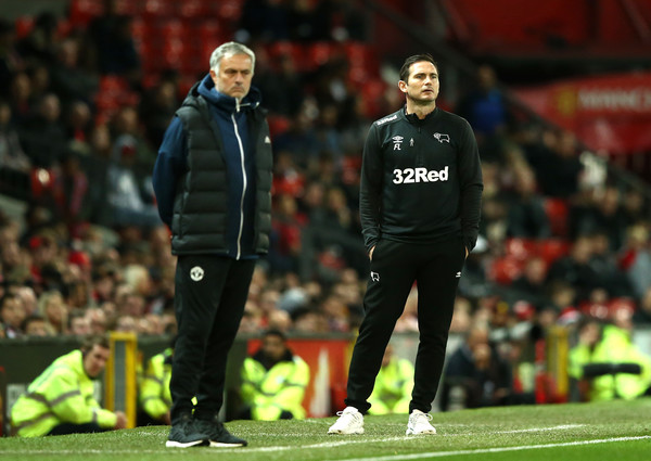 Jose Mourinho di Ujung Tanduk, Frank Lampard Beri Dukungan
