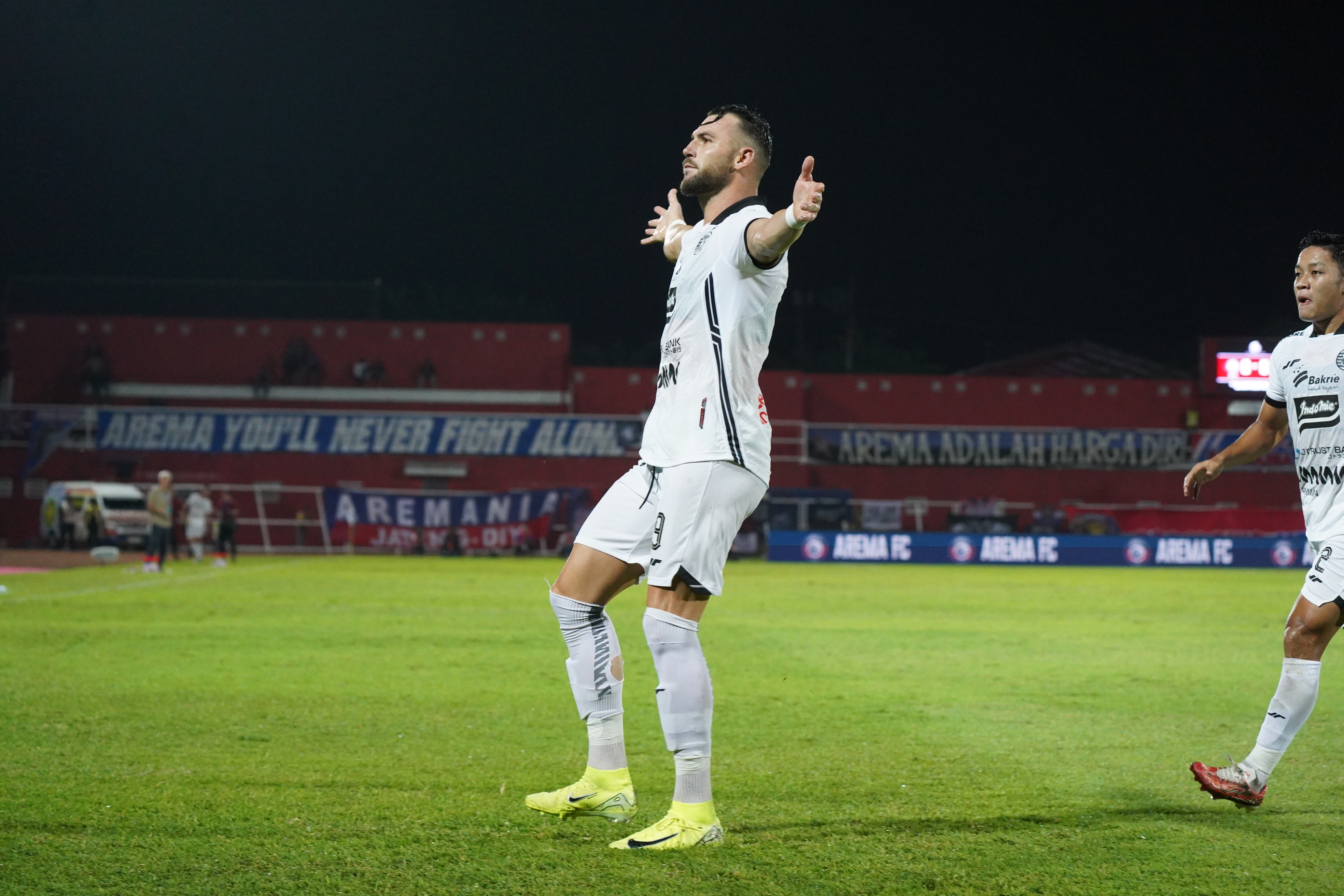 Marko Simic Cetak Gol, Carlos Pena Ungkap Kunci Kemenangan Persija atas Arema FC