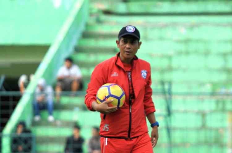Alasan Kuat Joko Susilo Tak Mau Mundur dari Tim Pelatih Arema FC