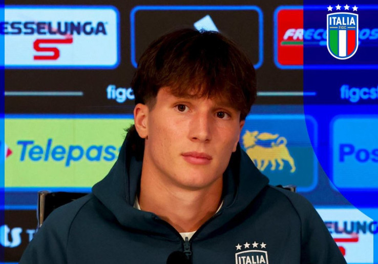 Selain Berprofesi sebagai Pesepak Bola, Pemain Timnas Italia Juga Belajar Ekonomi di Kampus