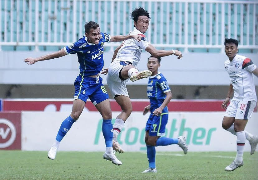 Hasil Liga 1 2022/2023: Persib Bungkam Arema FC, Persik Menang Telak