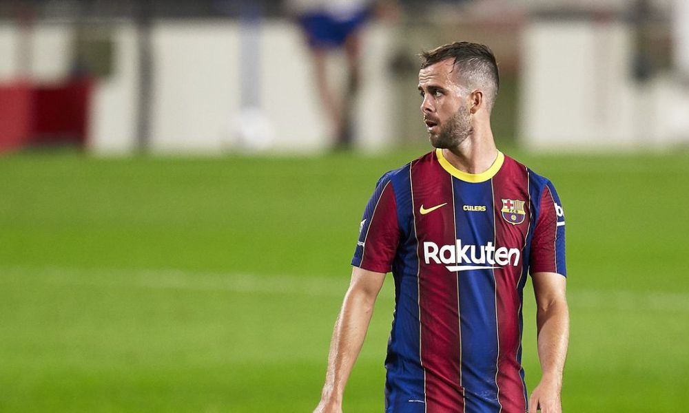 Pjanic Mengecewakan, Barcelona Ingin Tukar dengan Jorginho atau Bentancur