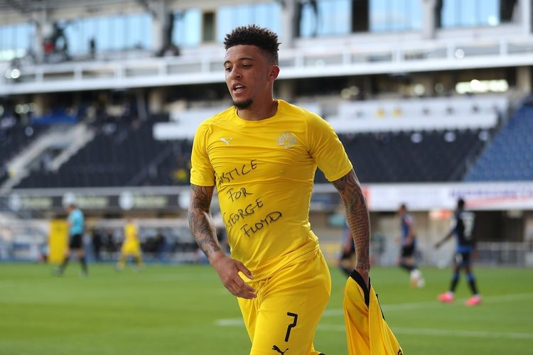 Jadon Sancho Dianggap Langgar Protokol dan Harus Bayar Denda karena Potong Rambut