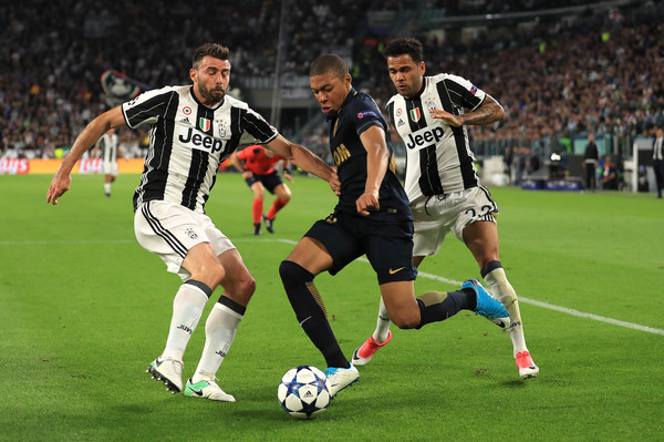 Juventus Bermimpi Rekrut Kylian Mbappe, tetapi...