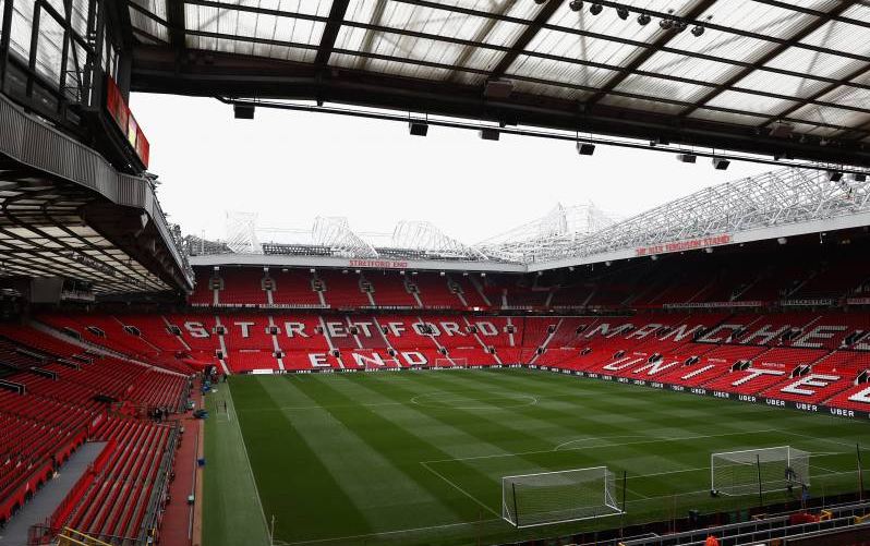 Manchester United Diizinkan Pasang Tribun Berdiri di Old Trafford