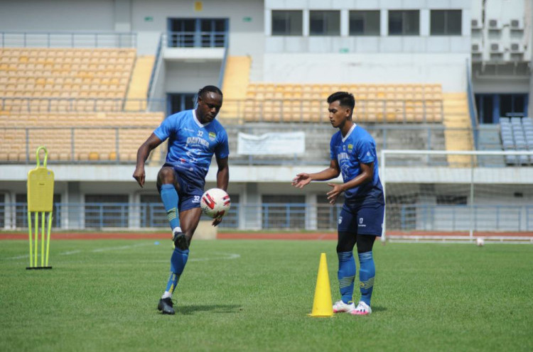 Bek Persib Victor Igbonefo Khawatir Badai Cedera di Piala Menpora