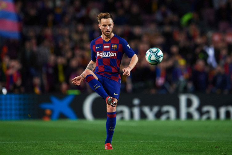 Ivan Rakitic Kecewa Gagal Hengkang dari Barcelona