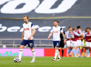Misteri Gestur Harry Kane Usai Tottenham Ditaklukkan Aston Villa