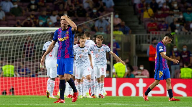 Depay Ungkap Arti Penting Kekalahan Barcelona dari Bayern Munchen