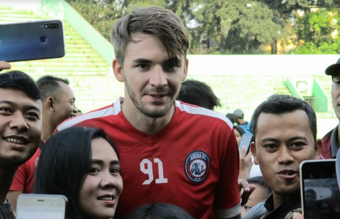 Selamat dari Pencoretan, Pavel Smolyachenko Enggan Mengecewakan Lagi di Arema FC