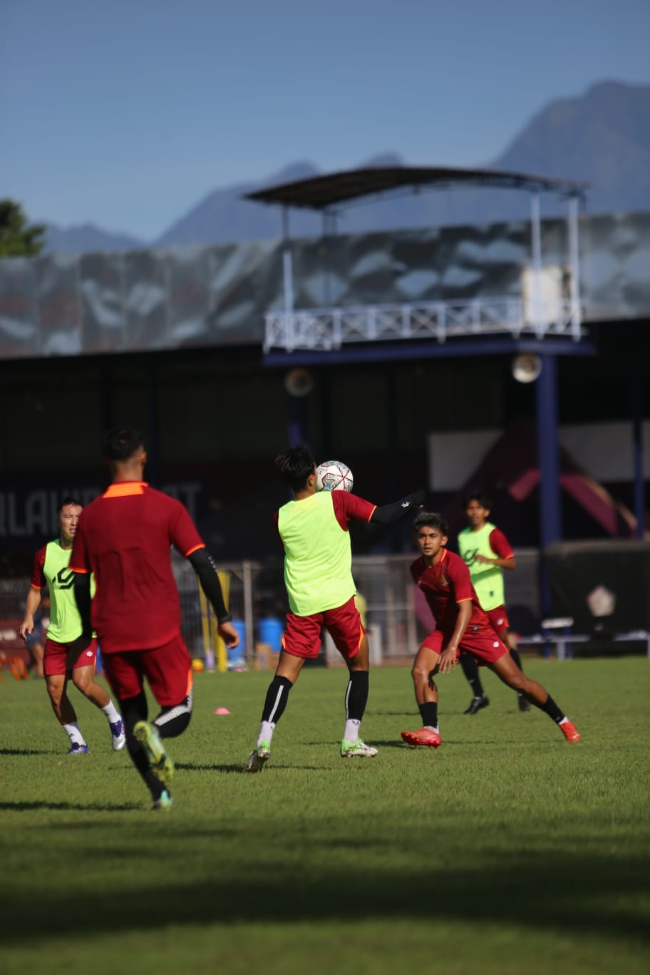 Persik Kediri Gelar Latihan Perdana Sekaligus Jumpa Suporter