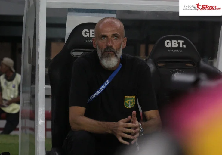 Persebaya vs Arema FC, Eduardo Perez Tepikan Isu Pemecatan jika Gagal Menang