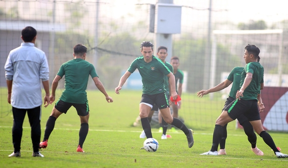 Gambaran Latihan Perdana Timnas Indonesia U-23 di Hanoi