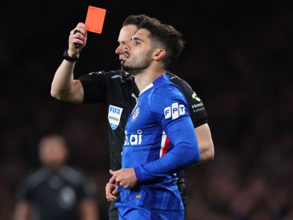 Chelsea Koleksi Sembilan Kartu Merah Musim Ini, Liam Rosenior Frustrasi
