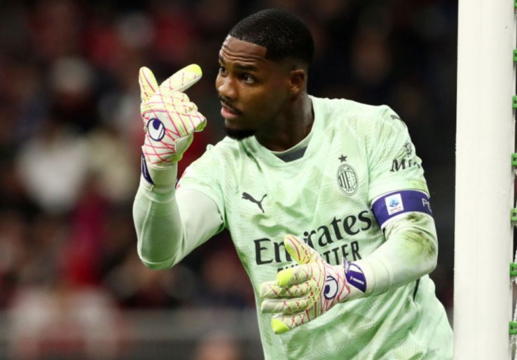 Chelsea Gagal Boyong Mike Maignan, AC Milan Manfaatkan Situasi