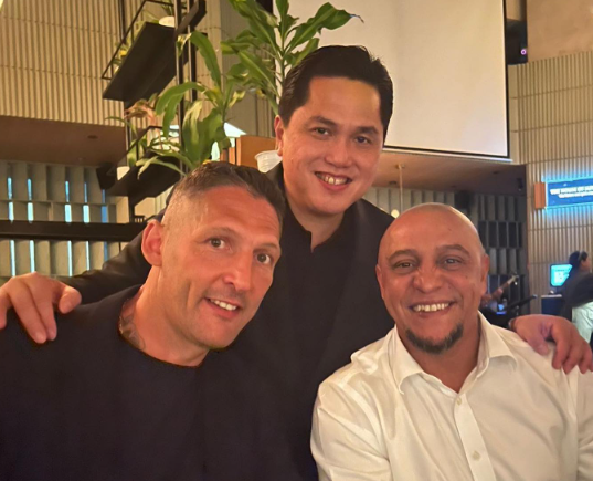Erick Thohir Rayakan Hari Ulang Tahun bersama 5 Legenda Sepak Bola Dunia