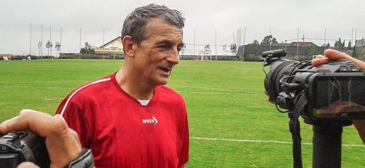 Negosiasi Arema FC dengan Milomir Seslija Berjalan Alot?