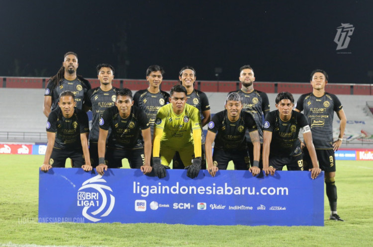 Arema FC Puas Finish di Posisi Keempat