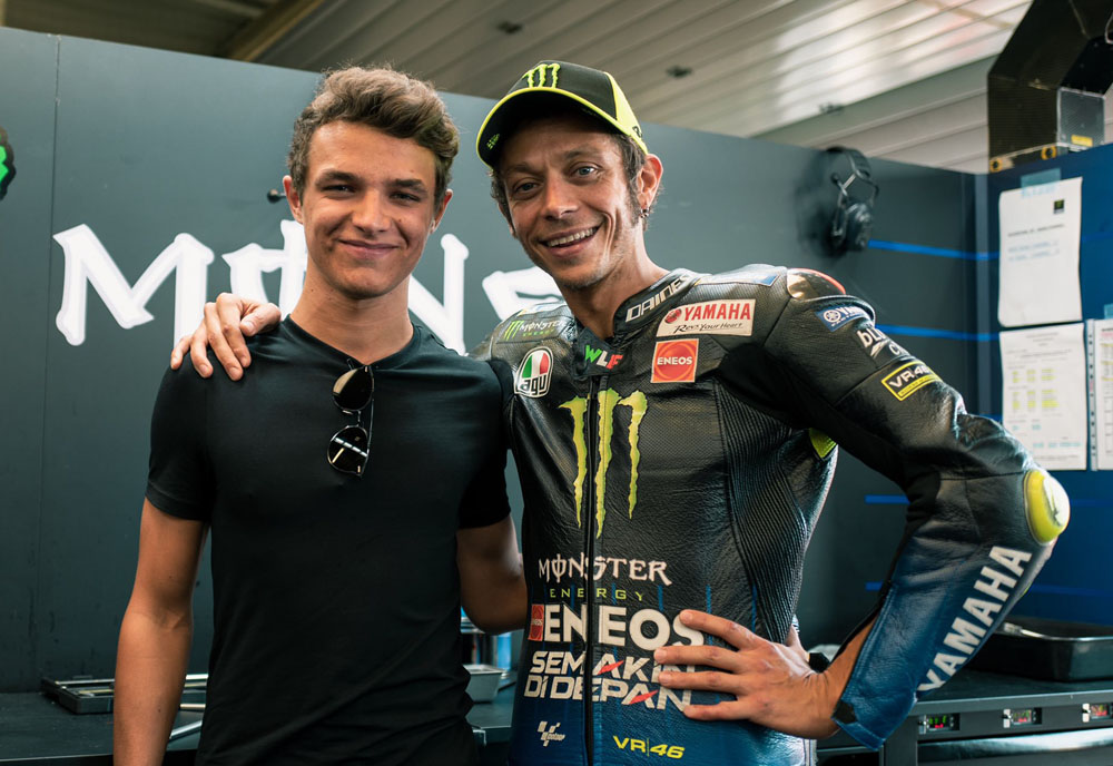 Berlomba di Italia, Lando Norris Gunakan Helm Spesial Bertema Valentino Rossi 
