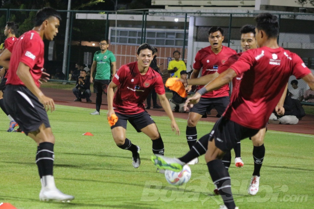 Dilibatkan di Timnas Senior Selain Skuat Indonesia U-23, Alfeandra Dewangga Punya Cara Jitu