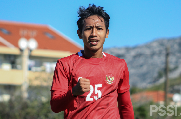 10 Pesepak Bola Indonesia yang Namanya Mirip Pemain Top Dunia