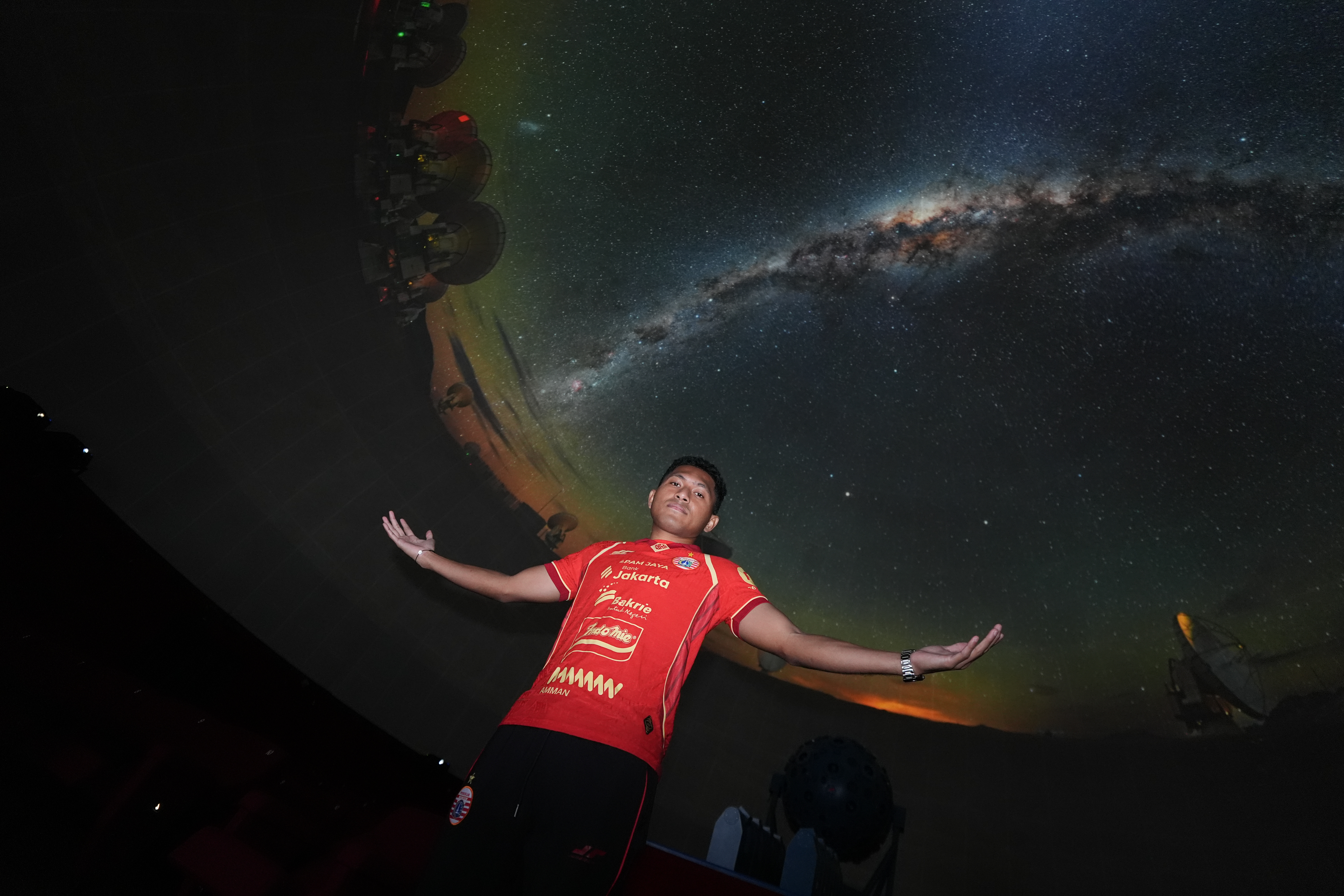 Resmi, Persija Datangkan Fajar Fathurrahman Bek Berlabel Timnas Indonesia